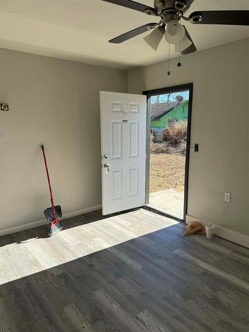 209 N Tuttle Street, Oklahoma City, OK 73107