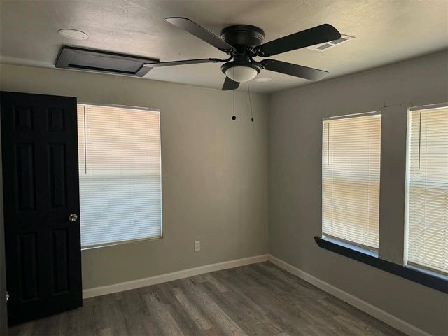 209 N Tuttle Street, Oklahoma City, OK 73107