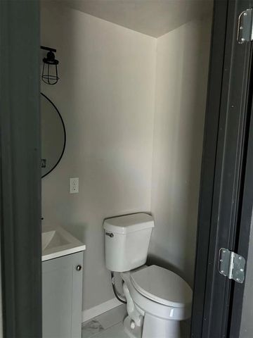 209 N Tuttle Street, Oklahoma City, OK 73107