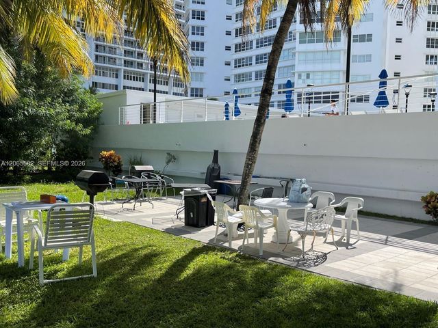 5001 Collins Ave 9E, Miami Beach, FL 33140