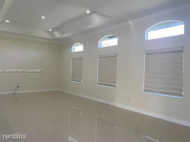 6111 Marinel Say Dr 6111, Davie, FL 33314