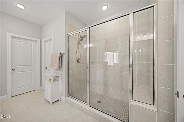 307 W Amber Oak Drive, Selma, NC 27576