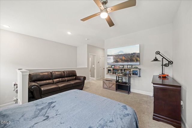 307 W Amber Oak Drive, Selma, NC 27576