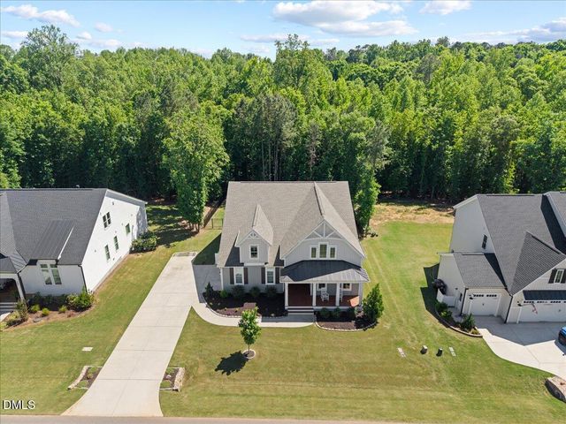 307 W Amber Oak Drive, Selma, NC 27576
