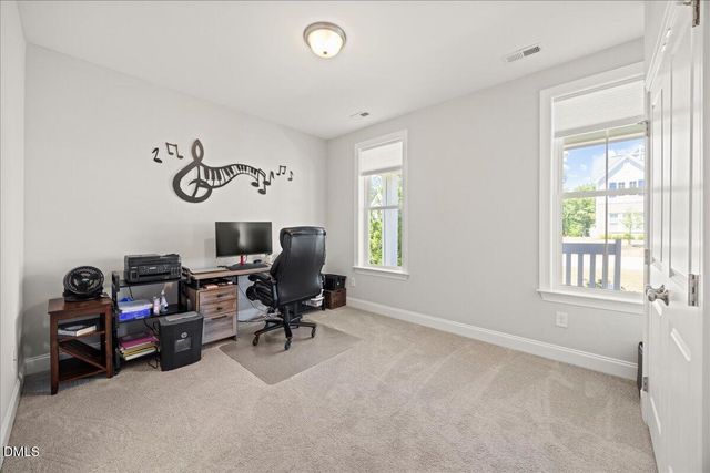 307 W Amber Oak Drive, Selma, NC 27576