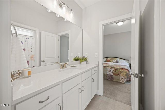 307 W Amber Oak Drive, Selma, NC 27576
