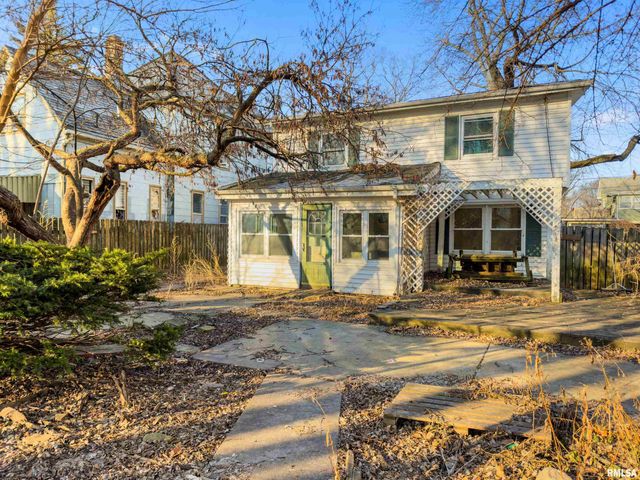 1328 N BROADWAY Street, Peoria, IL 61606