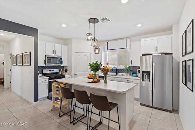 10616 W Goulding Drive, Marana, AZ 85653