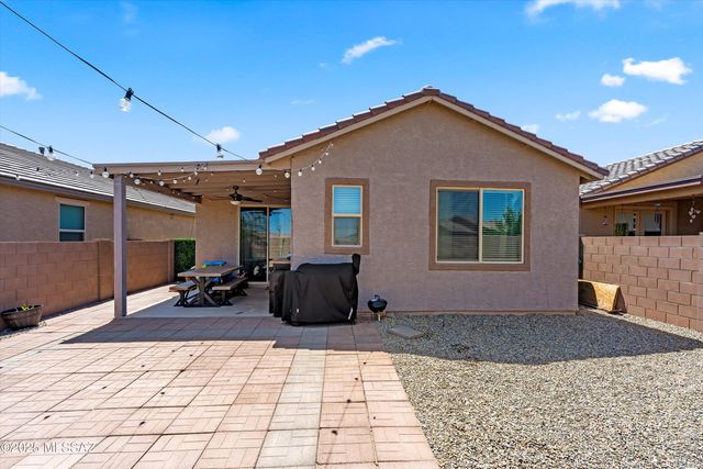 10616 W Goulding Drive, Marana, AZ 85653