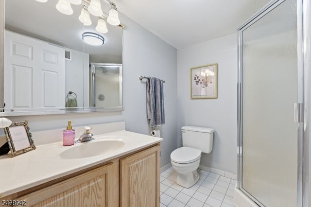 290 Anderson Street 4N, Hackensack City, NJ 07601
