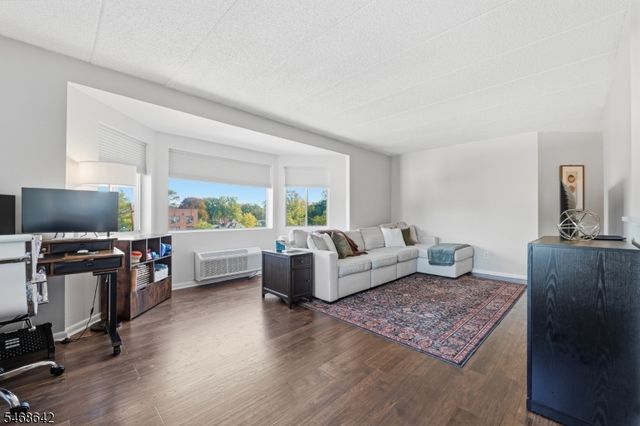 290 Anderson Street 4N, Hackensack City, NJ 07601