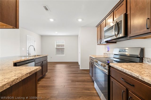 8117 Sunflower Way, Fort Smith, AR 72916