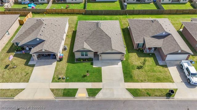 8117 Sunflower Way, Fort Smith, AR 72916