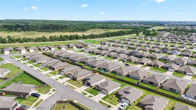 8117 Sunflower Way, Fort Smith, AR 72916