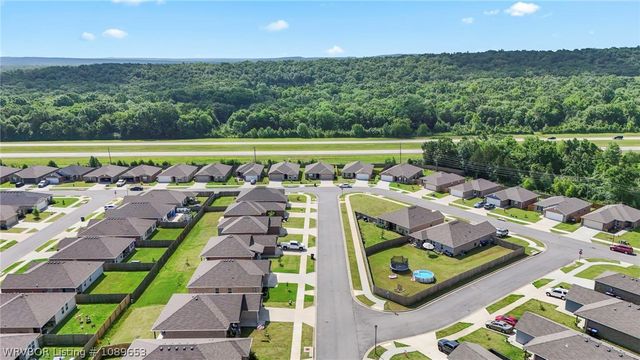 8117 Sunflower Way, Fort Smith, AR 72916