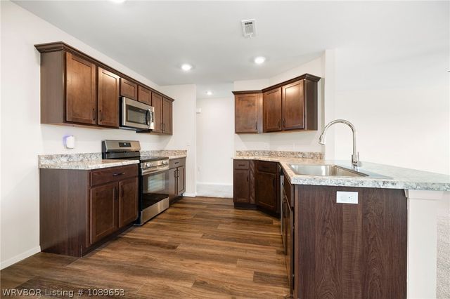 8117 Sunflower Way, Fort Smith, AR 72916