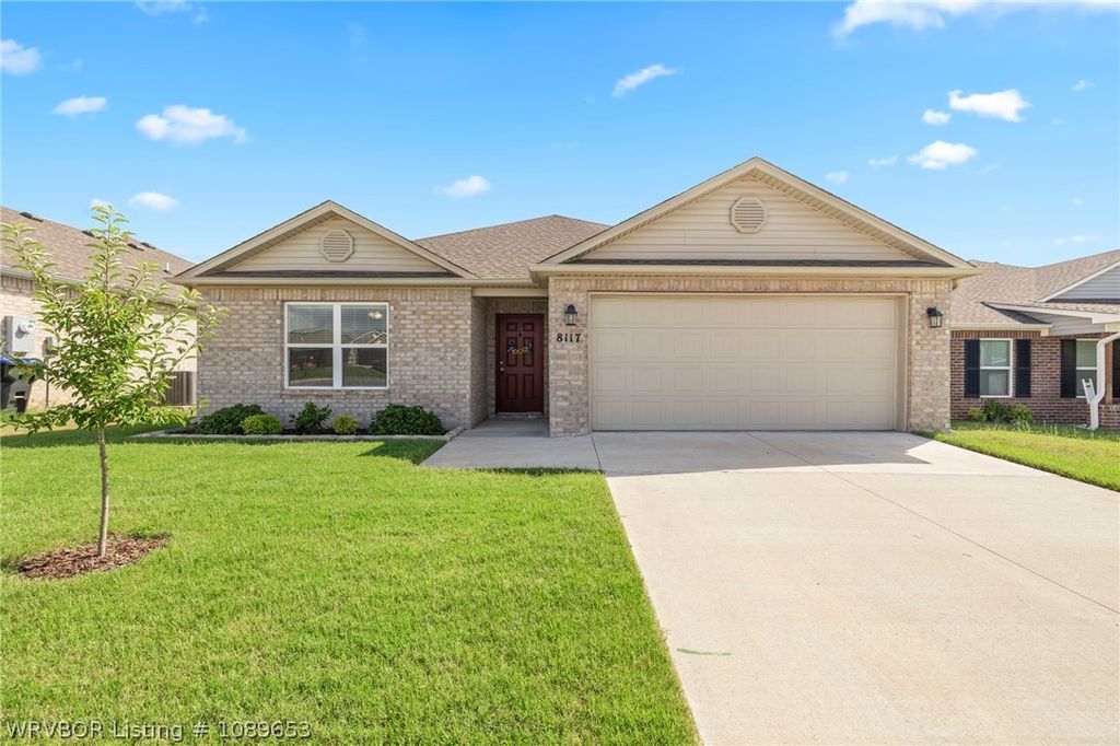8117 Sunflower Way, Fort Smith, AR 72916