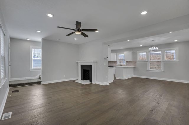 1745 Sullivant Avenue, Columbus, OH 43223