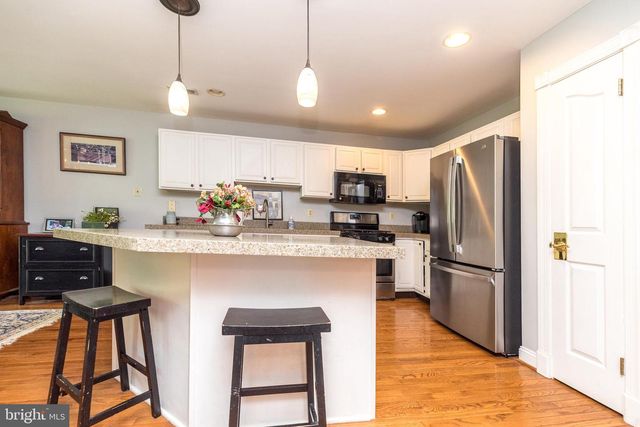 329 MANOR RD, Harleysville, PA 19438