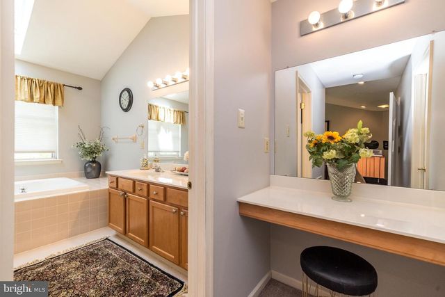 329 MANOR RD, Harleysville, PA 19438