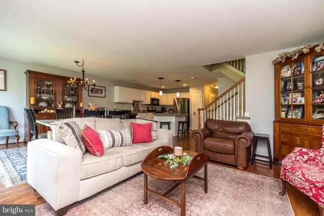 329 MANOR RD, Harleysville, PA 19438