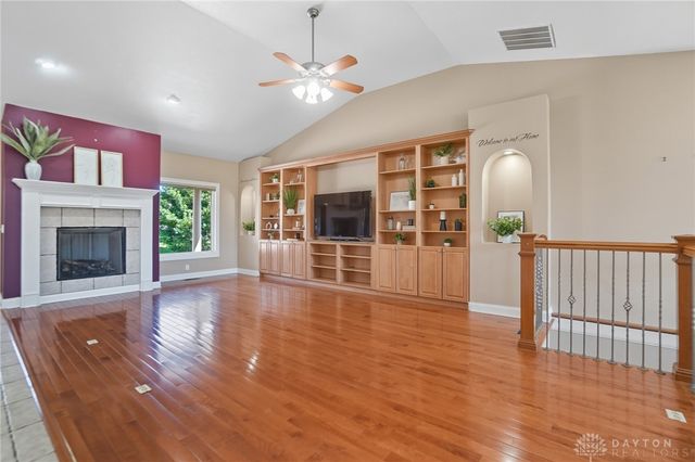 454 Skyland Drive, Beavercreek Twp, OH 45305