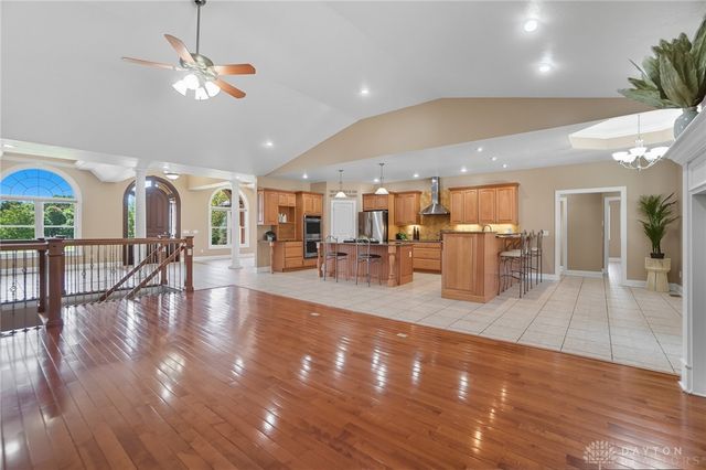 454 Skyland Drive, Beavercreek Twp, OH 45305