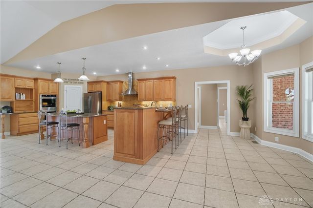 454 Skyland Drive, Beavercreek Twp, OH 45305