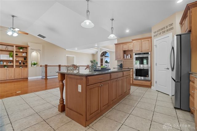 454 Skyland Drive, Beavercreek Twp, OH 45305