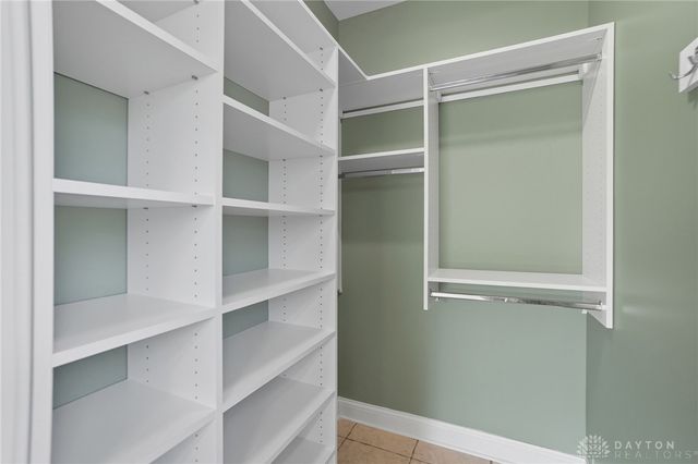 454 Skyland Drive, Beavercreek Twp, OH 45305