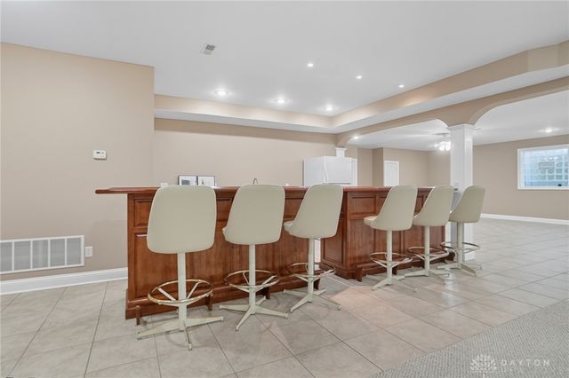 454 Skyland Drive, Beavercreek Twp, OH 45305