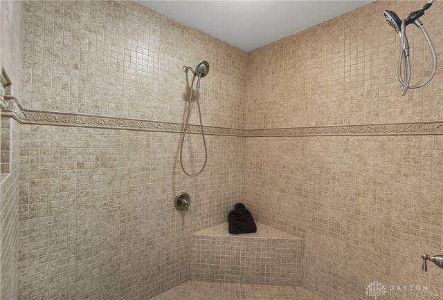 454 Skyland Drive, Beavercreek Twp, OH 45305