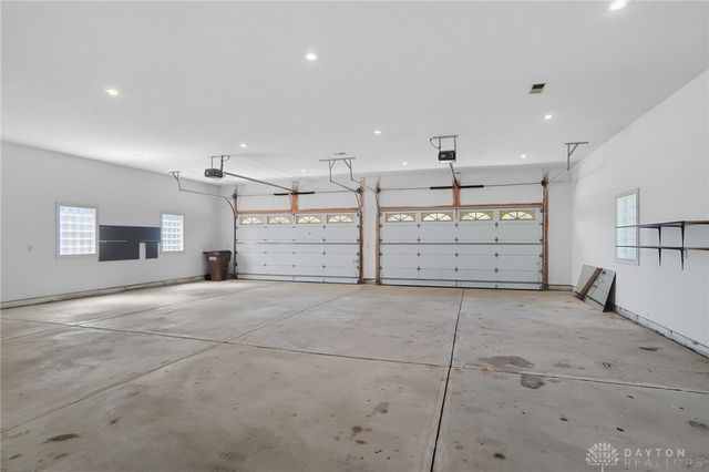 454 Skyland Drive, Beavercreek Twp, OH 45305