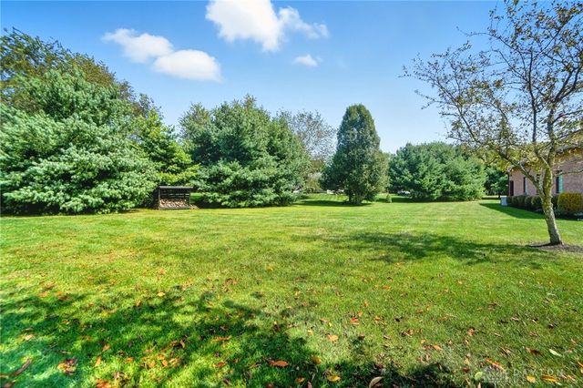 454 Skyland Drive, Beavercreek Twp, OH 45305