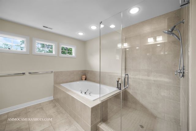 740 Manor Hill Place, Sugar Grove, IL 60554