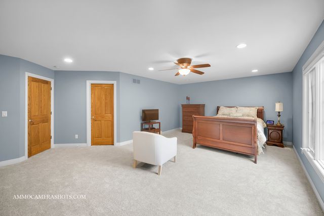 740 Manor Hill Place, Sugar Grove, IL 60554