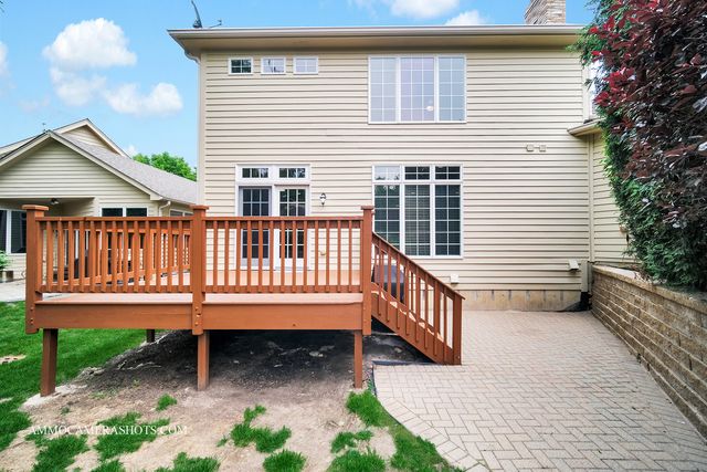 740 Manor Hill Place, Sugar Grove, IL 60554