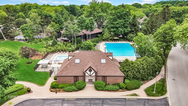 740 Manor Hill Place, Sugar Grove, IL 60554