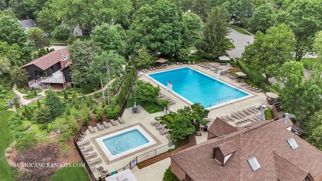 740 Manor Hill Place, Sugar Grove, IL 60554