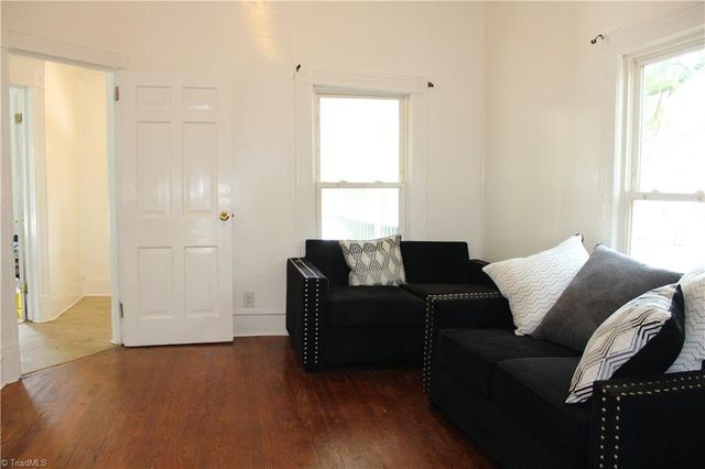 907 N Church Street, Greensboro, NC 27401