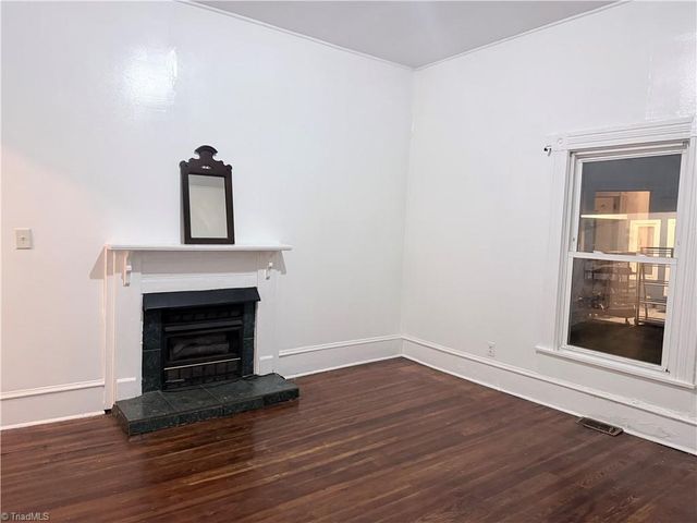 907 N Church Street, Greensboro, NC 27401