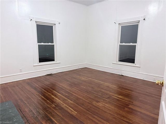 907 N Church Street, Greensboro, NC 27401