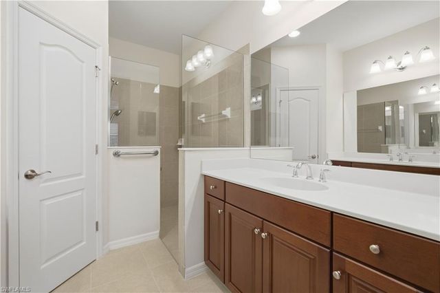 4629 Waterscape LN, Fort Myers, FL 33966