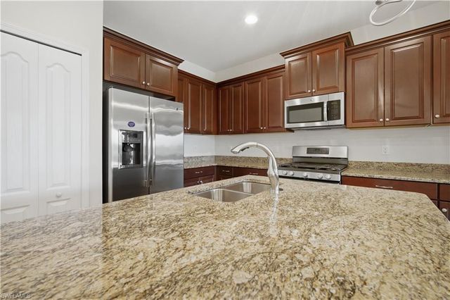 4629 Waterscape LN, Fort Myers, FL 33966
