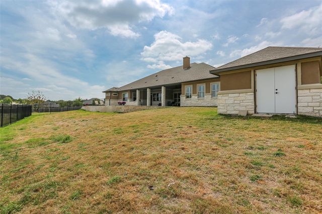 4013 Turning Leaf DR, Nolanville, TX 76559
