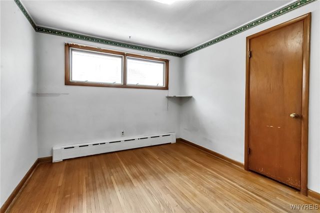 89 Woodlane Drive, West Seneca, NY 14224