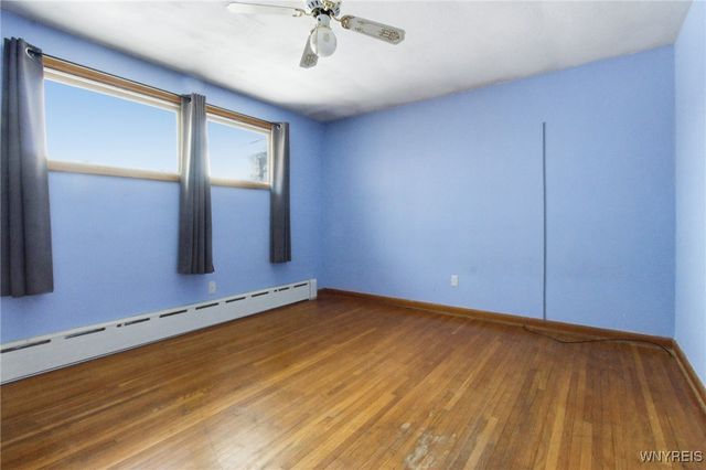 89 Woodlane Drive, West Seneca, NY 14224