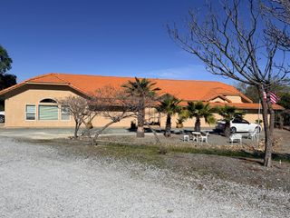 9556 Banderilla Dr, La Grange, CA 95329