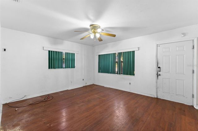 2608 E YUKON STREET, Tampa, FL 33604