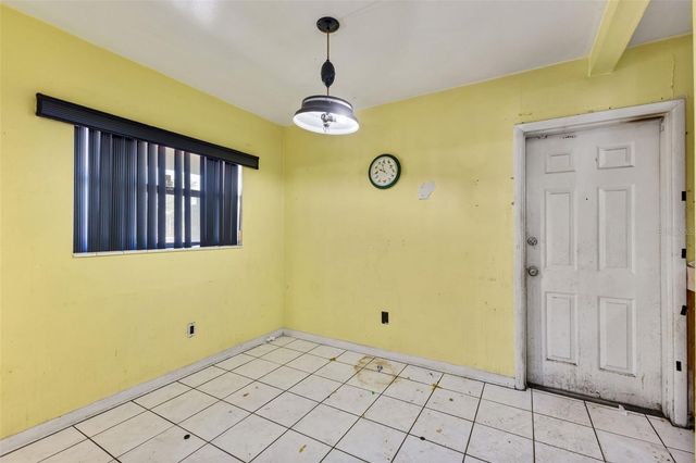 2608 E YUKON STREET, Tampa, FL 33604